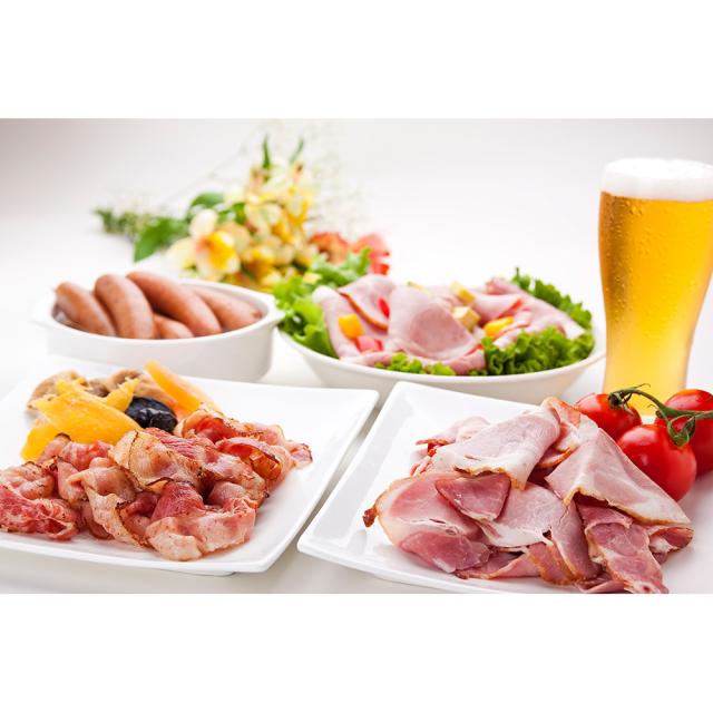 送料無料 岩手 「折爪三元豚佐助」 ハムセット / ベーコン ウインナー 詰め合わせ お取り寄せ グルメ 食品 ギフト プレゼント おすすめ