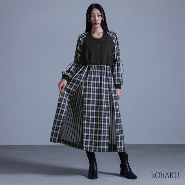 『プリーツ切替チェックワンピース』【メール便不可】【30】[ワンピース 長袖 レディース ロングワンピース プリーツ ドロスト チェック柄 無地 ラグラン ロング丈 ロングワンピ ポケット モード]