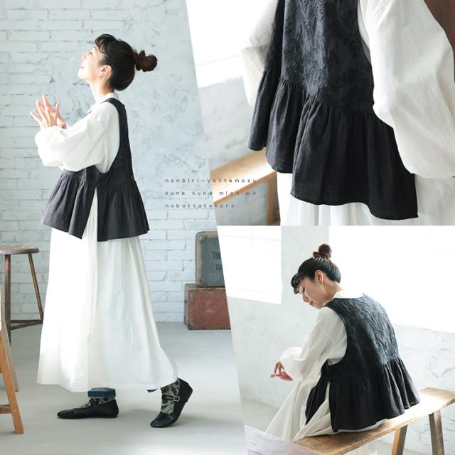 はちみつ堂 味わい刺繍ベスト レディース ノースリーブ フレア Aライン 麻混 リネン混 フリル 花柄 トップス_6