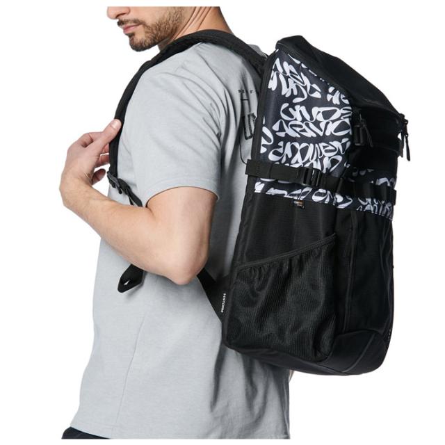 【ブラックBのみ】UNDER ARMOUR（アンダーアーマー）UAクール バックパック3.0 30L（1384755）リュックサック バッグ 撥水 一般用_6