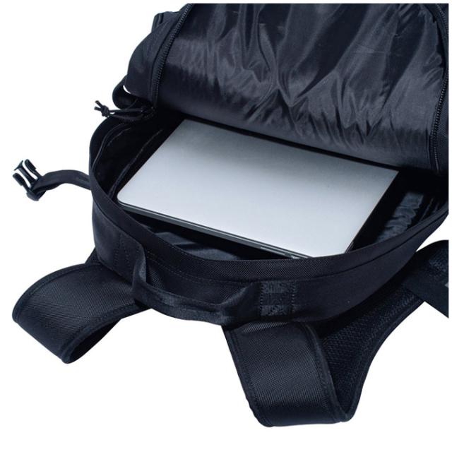 NEW ERA（ニューエラ）キャリアパック 35L（14521349）スポーツ