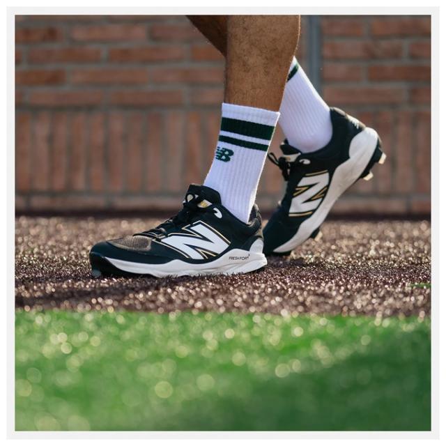 New Balance（ニューバランス）Fresh Foam 3000v7 Molded（PL3000K72E