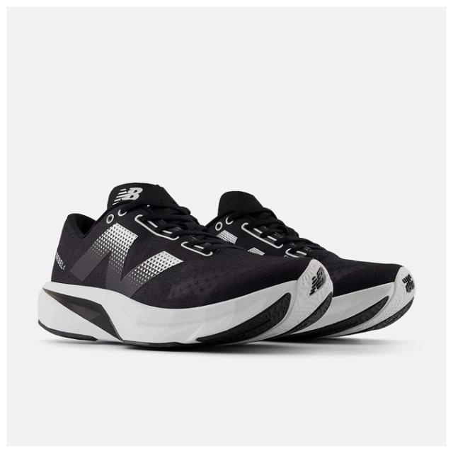 New Balance（ニューバランス）FuelCell Rebel v4（MFCXCS4D）ランニングシューズ マラソン ジョギング スポーツ トレーニング メンズ_1