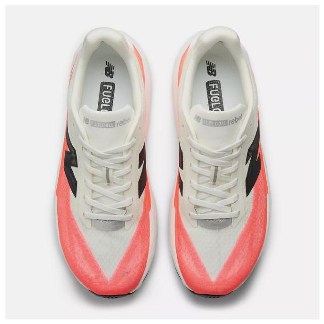 New Balance（ニューバランス）FuelCell Rebel v5（MFCXLV5D