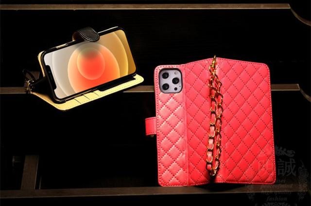 美品　サンローラン　iPhoneケース　XS MAX レザー　キルティング サンローラン iPhoneケース 10smax