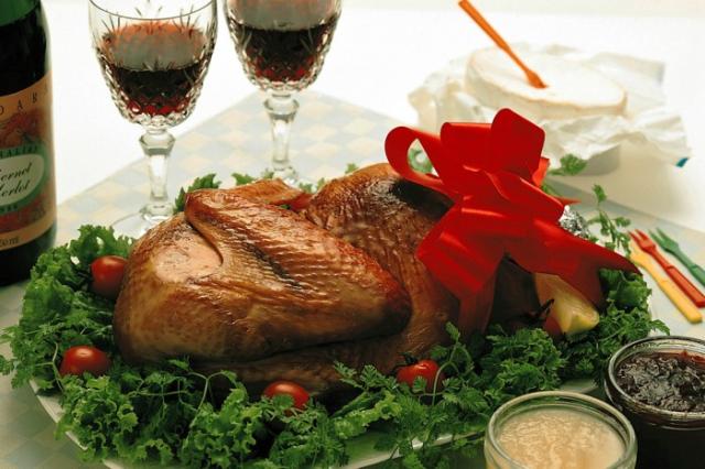 送料無料 2ケース ただし北海道 沖縄および離島地域は除く ラデラ ヴェルデ レッド1 5l 12本 チリ の通販はau Pay マーケット おいしく飲呑会