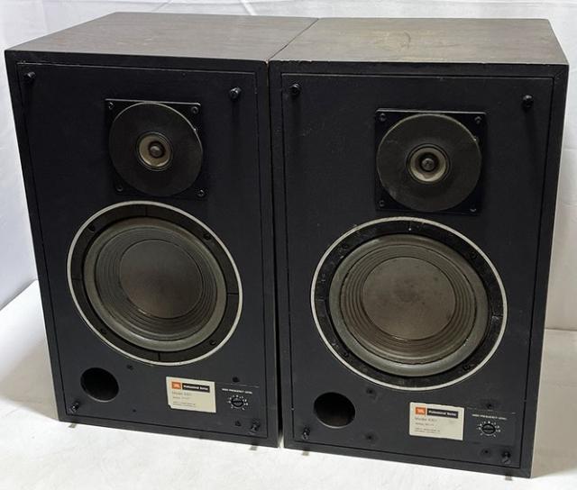 JBL 4301 コンパクトモニタースピーカー 2ウェイ・2スピーカー・バスレフ方式・ブックシェルフ型 中古並品_1