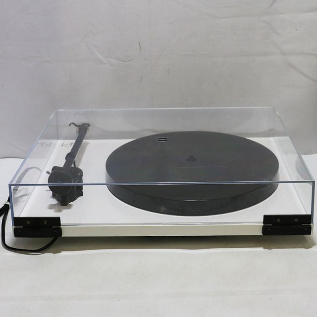美品 REGA レガ PLANAR1 WHITE 60HZ アナログプレイヤー_2