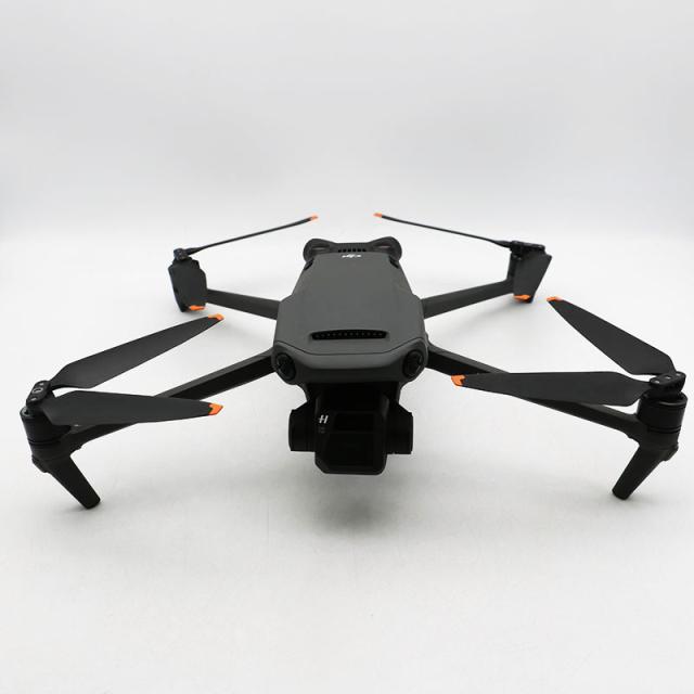 美品 DJI MAVIC3 FLY MORE COMBO モデル：L2A 技適マーク有り ドローン 2022年製 元箱あり の通販は 93,995円