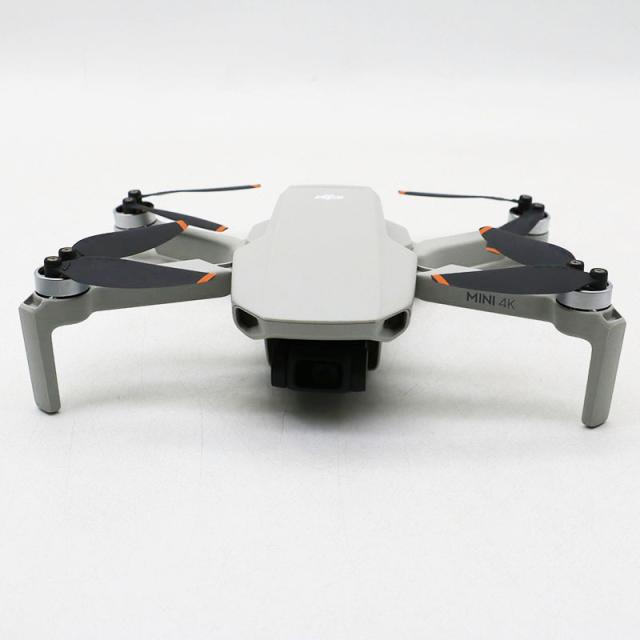 美品 DJI DJI MINI 4K MINI 2 SE Fly More combo Model：MT2SD 技適見澄ます有り 元箱あり