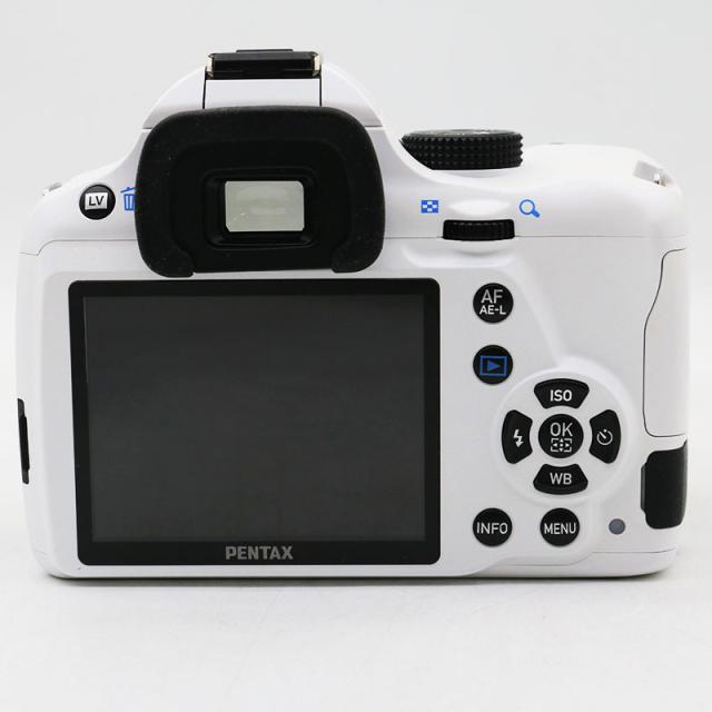 美品 RICOH ペンタックス K-50 ダブルズームキット ホワイト シャッター回数：1988回_2