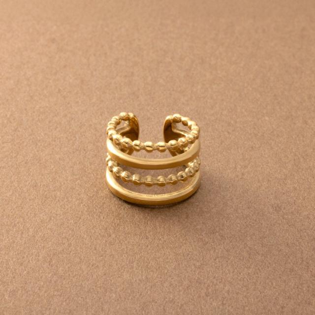 【ゆうパケット送料無料】 ステンレス製 イヤーカフ 金属アレルギー つけっぱなし サージカルステンレス レディース レイヤード風 4連 メタルボール 片耳用 イヤーカフス イヤカフ 大人 華奢 ゴールド