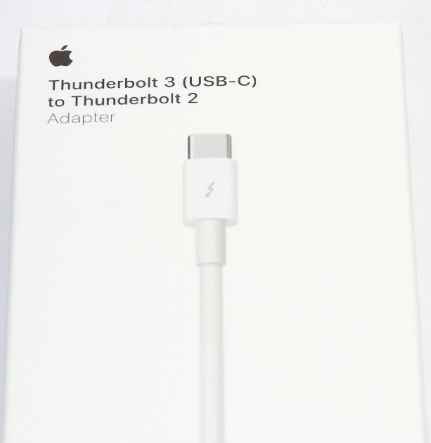 アップル純正 Apple Thunderbolt 3 Usb C Thunderbolt 2アダプタ Mmel2am A 国内純正品 の通販はau Pay マーケット フォトアシスト