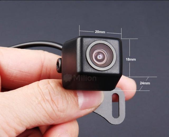 9インチバックカメラセット 大画面オンダッシュモニターと小型防水バックカメラ 映像リモコン切替可 12V専用 CMN90A0119N_4