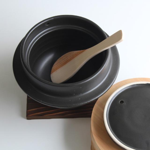 羽釜 3合ごはん鍋 敷板＆しゃもじ付き(羽釜 3 合 羽釜土鍋 炊飯鍋 ご飯 土鍋 ガスコンロ ご飯釜 ご飯鍋 萬古焼 ごはん鍋 万古焼 炊飯土鍋 3合 日本製 3合炊き 土鍋ご飯 ごはん 鍋 炊飯 結婚祝い 二重蓋 羽釜陶器 1合 2合)【F】_5