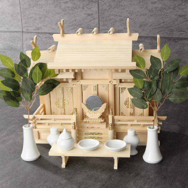 神棚 屋根違い三社 本金具 小セット 4993896903486(神棚 モダン神棚 簡易神棚 棚板 神棚板 お札立て おふだ立て 神札受け)の通販は