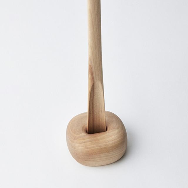 Comfy shoehorn short 木製 靴ベラ ショート スタンド付き(靴べら くつべら おしゃれ 天然木 北海道産カバ 素材 使用 高級 靴べらおしゃれ スタンドセット 玄関 オシャレ 来客)_4