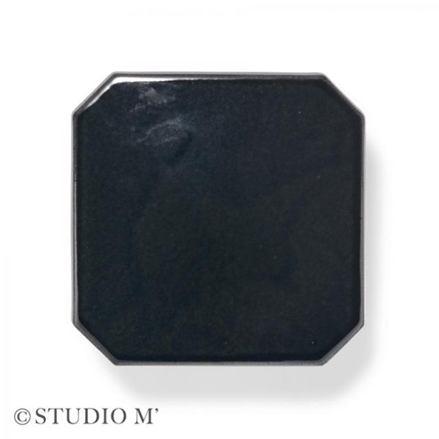 studio m’ スタジオエム 隅切二段重(お正月 おせち お節 おもてなし 陶器 磁器 重箱 お重 2段 保存容器 副菜 常備菜 作り置き 保存 容器 食器 深皿 食卓 和モダン おしゃれ 和食 おせち料理 お祝い 正月)【F】 1-2W_8