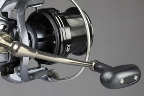 ダイワ（Ｄａｉｗａ） リール　パワーサーフ　ＱＤ　４０００ＱＤ　スピニングリール