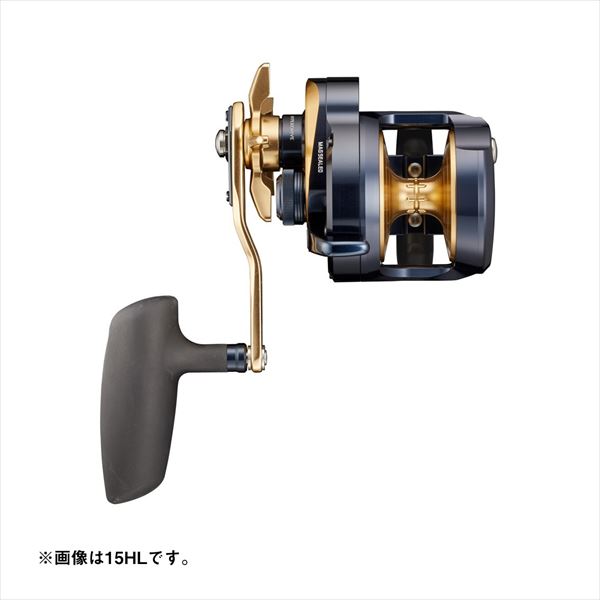 ダイワ ベイトリール 22ソルティガ 15L(左) フィッシング