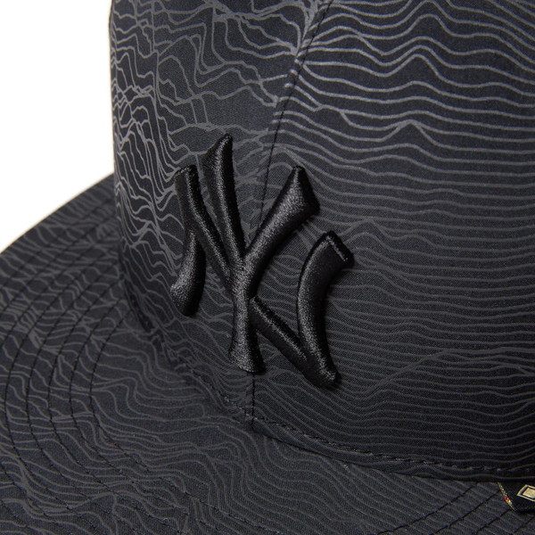 ニューエラジャパン 帽子 59FIFTY GORE-TEX 2L ニューヨーク・ヤンキース Topographic surface ブラック 7 1/2 (59.6cm)