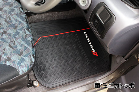 カーマット フロアマット ダッジ 車 汎用 ラバーマット 普通車 軽自動車 おしゃれ かっこいい カー用品 カーアクセサリー アメリカン フの通販はau Pay マーケット アメリカン雑貨ジャンクヤード