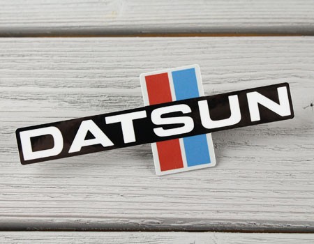 ダットサン Datsun ステッカー 日産 ニッサン ロゴ 車 おしゃれ かっこいい カーステッカー Nissan 19 Datsun Pickup 7の通販はau Pay マーケット アメリカン雑貨ジャンクヤード