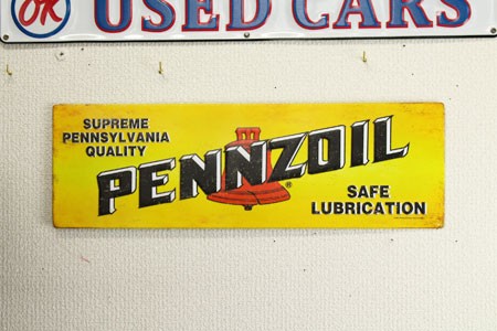 ペンゾイル ペンズオイル Pennzoil サインプレート 看板 インテリア アンティーク レトロ おしゃれ かっこいい 壁 飾り ガレージ アメ車 の通販はau Pay マーケット アメリカン雑貨ジャンクヤード