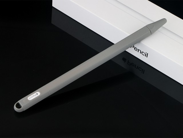 Apple Pencil 第二世代＋カバー＋箱PC/タブレット