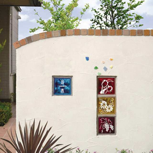 ガラスブロック 屋外壁 間仕切壁 壁飾り 日本 デザインガラスブロック 柄：バラ2 色：ターコイズ 1個単位 190×190×80mm｜au PAY  マーケット