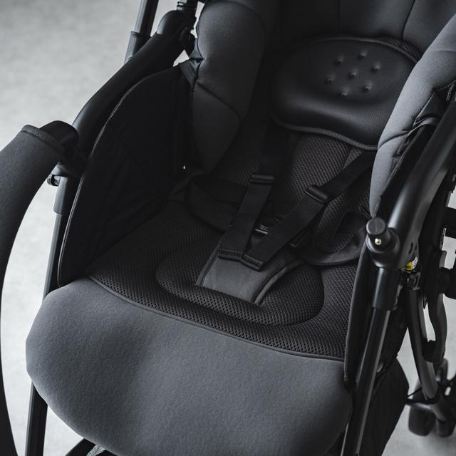 アップリカ Aprica カルーンエアーメッシュAC karoon Air mesh A型ベビーカー 即納 生後1ヶ月の新生児から3歳まで 両対面 正規品 送料無料