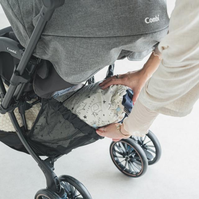 コンビ Combi スゴカル スイッチ SUGOCAL Switch エッグショック AS A型ベビーカー 即納 生後1ヶ月の新生児から3歳まで使える 軽い 軽量 サンシェード 送料無料 ベビー用品