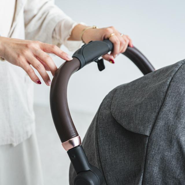 コンビ Combi スゴカル スイッチ SUGOCAL Switch エッグショック AS A型ベビーカー 即納 生後1ヶ月の新生児から3歳まで使える 軽い 軽量 サンシェード 送料無料 ベビー用品