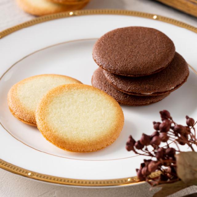 chocovanillaページ ゴディバ GODIVA ショコラ＆ブラン ラングドシャクッキー アソート