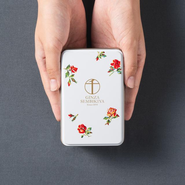 銀座千疋屋　缶ケース 美品♡銀座千疋屋 空缶花柄 ケース - メルカリ