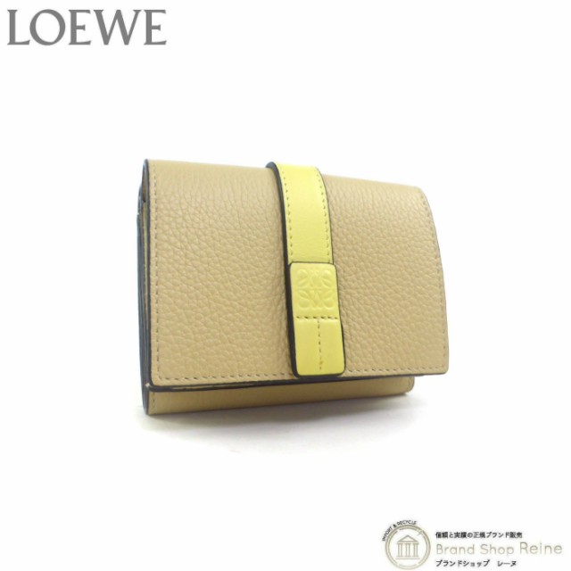 新品同様 ロエベ（LOEWE） ストラップ トライフォールド 6CC