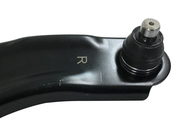 ノート E11 H17.01〜H24.09 フロント ロアアーム 右側 SA-N812R 三恵工業 555 国内メーカー 社外優良品 送料無料_1