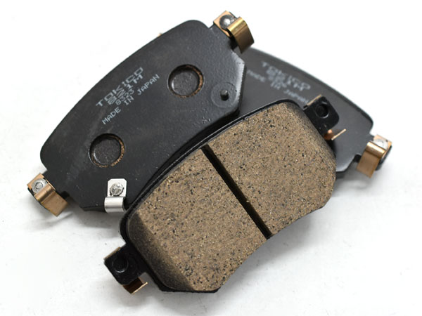 アテンザ GJEFW ブレーキパッド リア トキコ TOKICO 車体番号200003