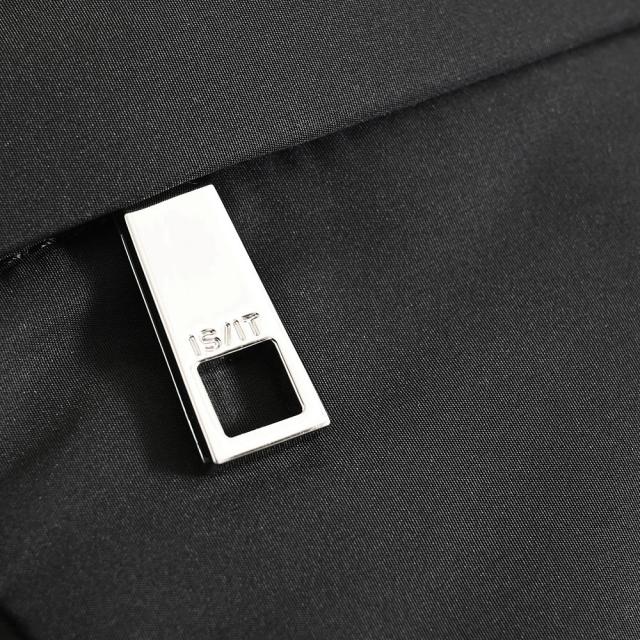 イズイット バッグ ビジネスバッグ リュックサック 3wayバッグ 縦型 黒