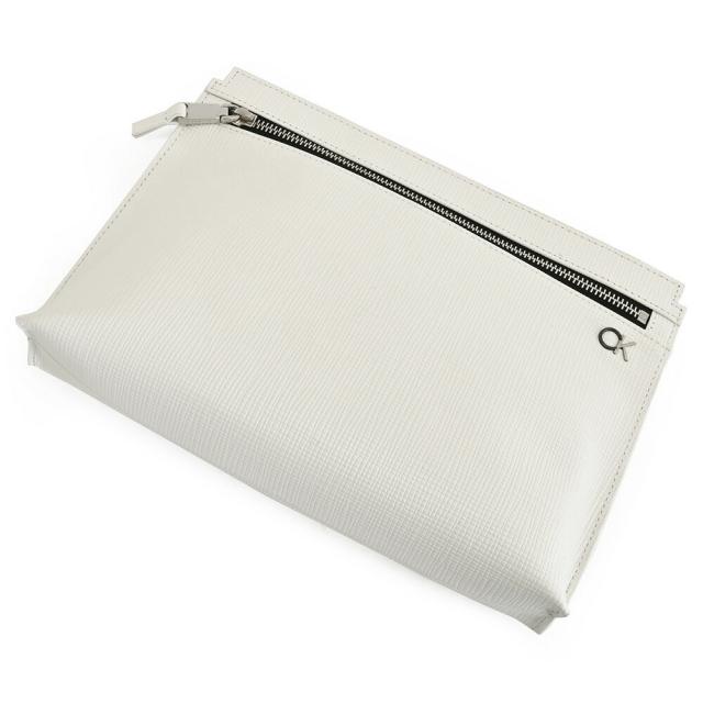 カルバンクライン バッグ クラッチバッグ スリムポーチ 白(ホワイト) CK   815251 ギフト 定番 彼氏 彼女 プレゼント