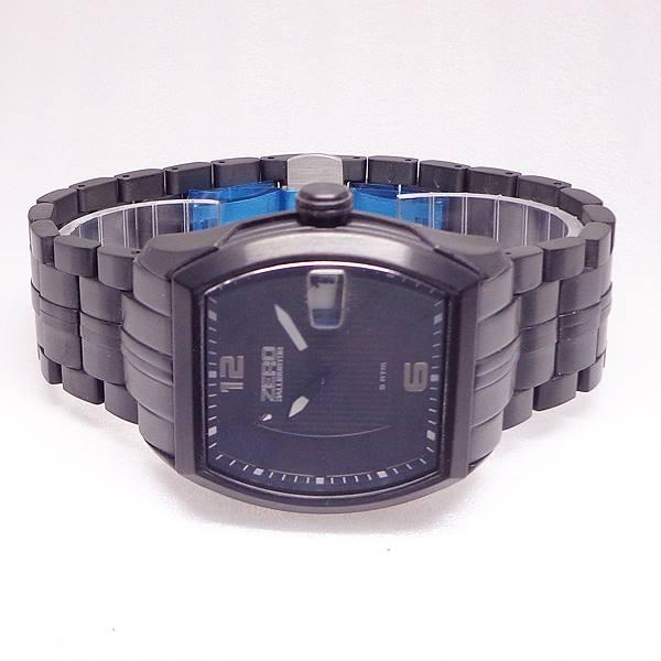 腕時計 メンズ ウォッチ ゼロハリバートン ZW006B-02 トノー型 サファイアガラス ステンレス 無垢ベルト 送料無料 日本製ムーブ クォーツ 5気圧防水 3針Date カレンダーの通販は