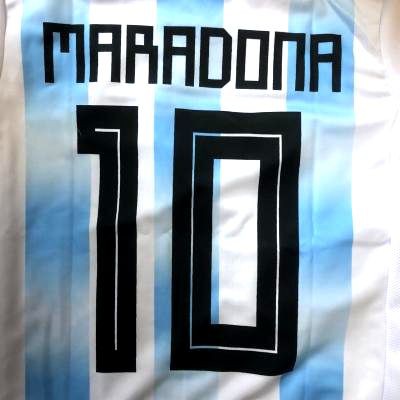 子供用 K032 18 アルゼンチン Maradona 10 マラドーナ 水色 ゲームシャツ パンツ付 サッカー キッズ ジュニア ユニフォームの通販はau Pay マーケット 激安サッカーロロショップ
