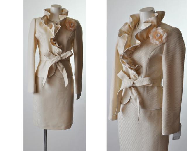 超立体的ドレープラッフルフリル襟ジャケットスーツ コサージュ付 美脚 美スタイル 美人 モデル 女優 美魔女 スーツ 衣装  cos508/510