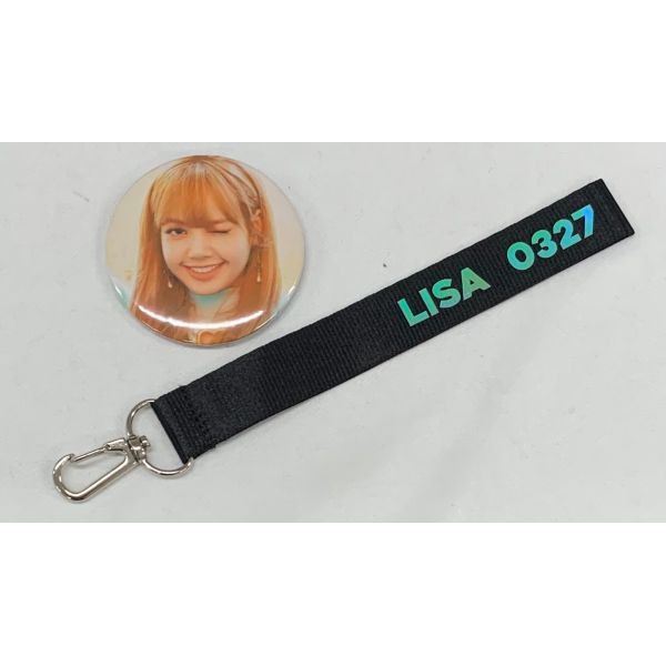 Lisa リサ Blackpink ブラックピンク ネームタグ 缶バッチセット ホログラム キーホルダー 韓流 グッズ Vb022 2の通販はau Pay マーケット アンジーソウル