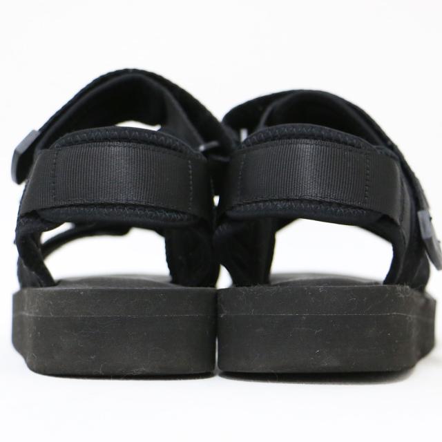 SUICOKE スイコック サンダル ブラック 黒 サイズ:US7(25.0cm) / ベルクロ ストラップ サンダル / KISEE-V スポーツサンダル フラット ビブラムソール / シューズ 靴【レディース】【中古】【K4467】