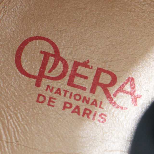 OPERA NATIONAL DE PARIS ペラ ナショナル ドゥ パリ バレエシューズ 靴 ブラック 黒 フラット ストラップ ゴム スエード おしゃれ シン