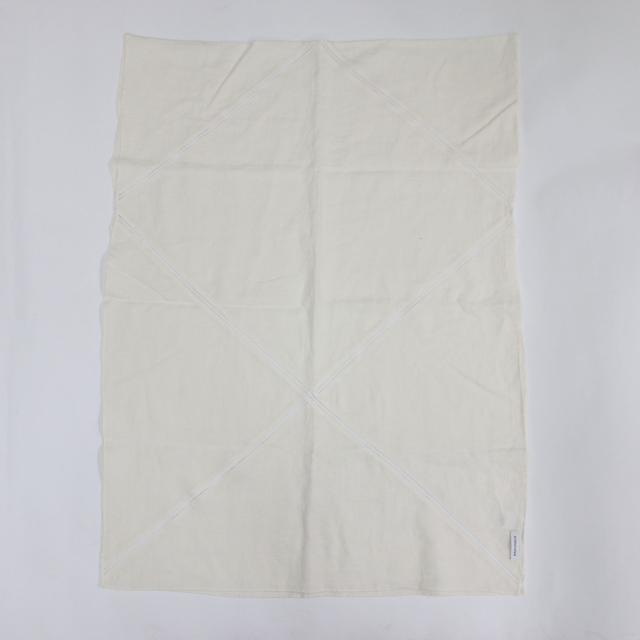 MADISONBLUE マディソンブルー ストール ショール リネン 麻 ナチュラル ホワイト 白 大判 レース エンブロイダリー 刺繍 カットワーク 日本製 春夏 シンプル 大人 きれいめ 上品【レディース】【中古】【美品】【K4072】 MADISONBLUE マディソンブルー ストール ショール リネン 麻