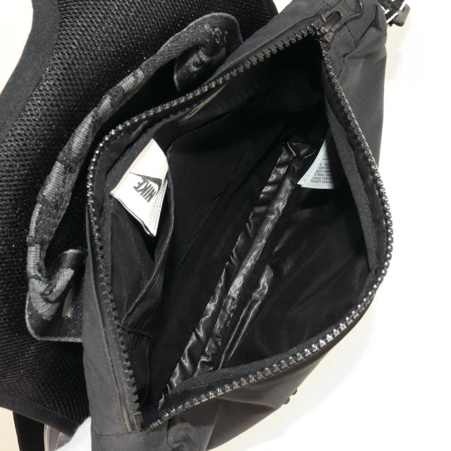 OFF-WHITE オフホワイト ベスト サイズ:Womens L NIKE ショルダーバッグ付き クロス ビブ ベスト NRG X Cross Bib ブラック 黒 トップス コラボ【メンズ】【中古】【K4192】の通販は