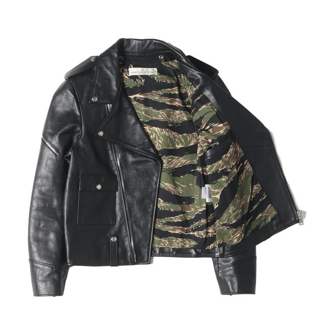 GOLDEN GOOSE DELUXE BRAND ゴールデングース デラックス