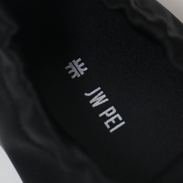 JW PEI ジェイダブリューペイ ブラック 黒 サイズ:36(23.0cm) / 24秋冬 バレリーナ スニーカー / FLAVIA BALLERINA SNEAKERS / レースアップ サテン リボン / ローカット シューズ 靴【レディース】【中古】【K4331】